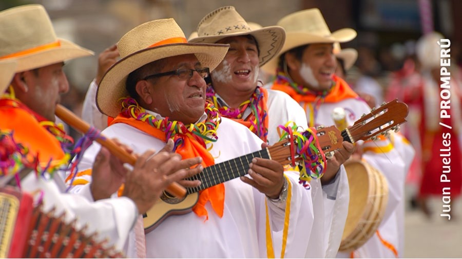 El charango: ¿cuál es su origen y qué características tiene?